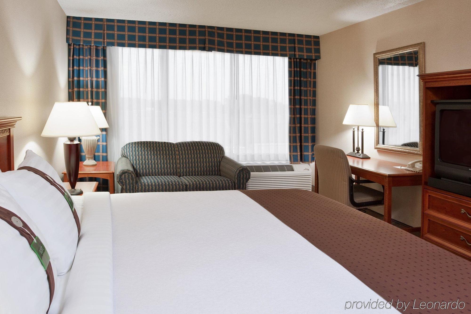 Four Points By Sheraton Cleveland Airport Eksteriør bilde