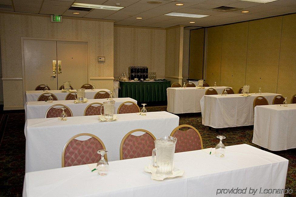 Four Points By Sheraton Cleveland Airport Eksteriør bilde